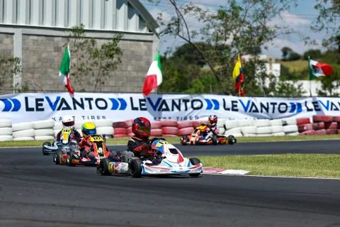 Fotografía 240 del Round 3